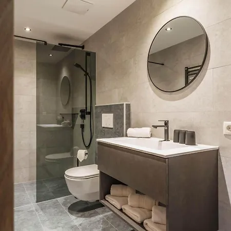 Huamatgfuehl * Laimach